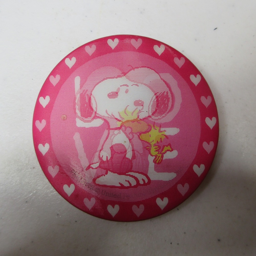 VTG Peanuts Snoopy Woodstock Valentines Day Love Hearts Lenticular Button Pin